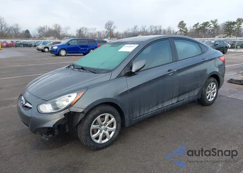 2013 Hyundai Accent Gls z USA, uszkodzony, nr VIN KMHCT4AE3DU400487